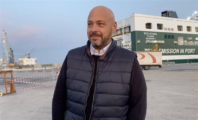 Compagnia Portuale, Grilli: «Una scelta umanitaria»